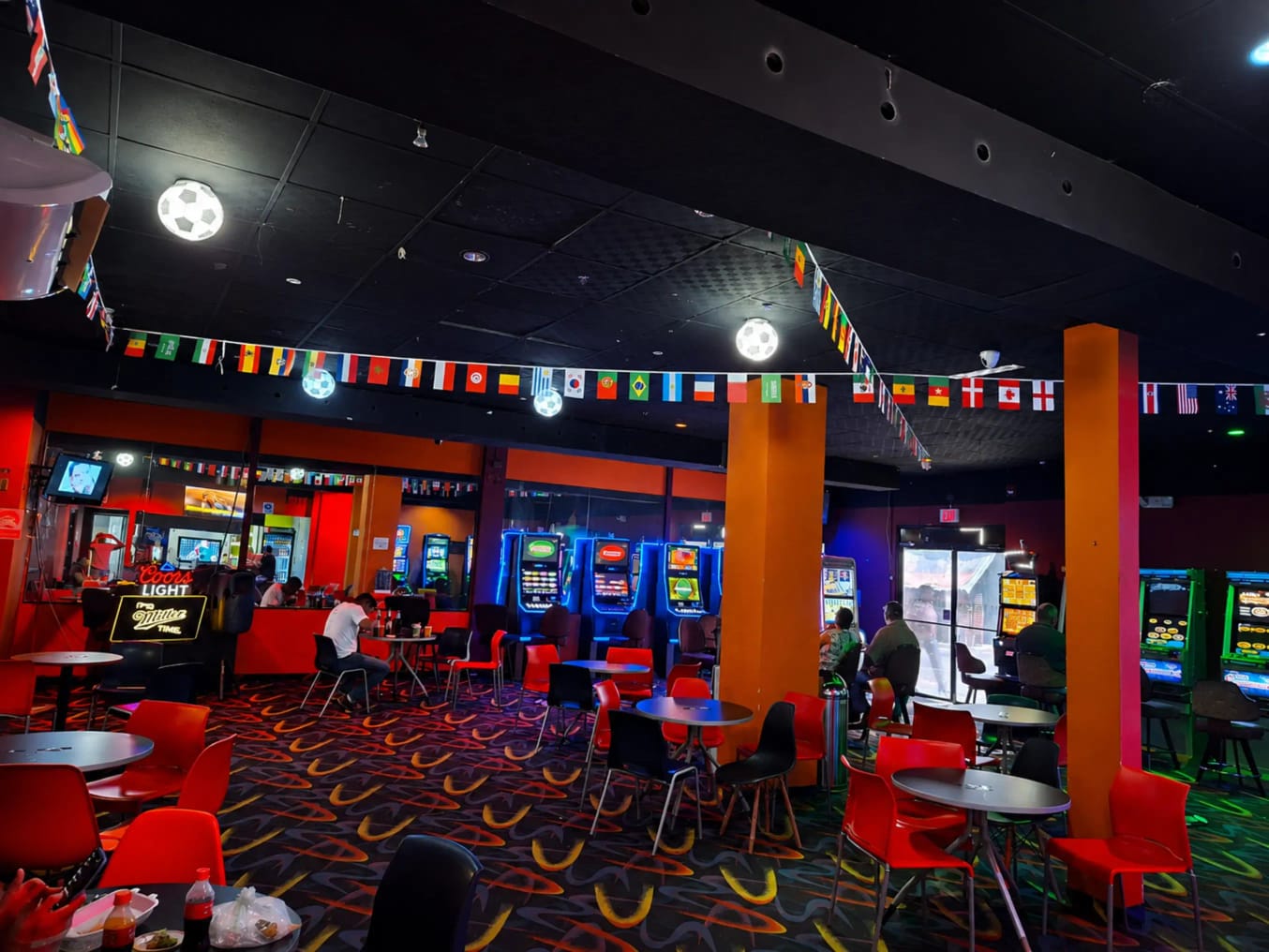 Interior de La Rumba Sport Bar
